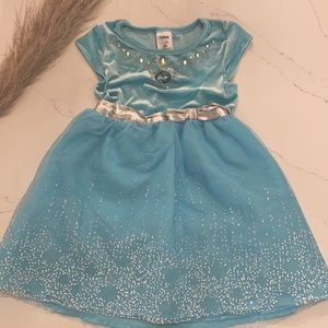3T Frozen Elsa dress. Great condition. Disney. 🌻BUNDLE DISCOUNT OFFERED